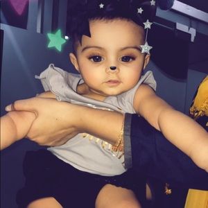 Meet your Posher, Haroona